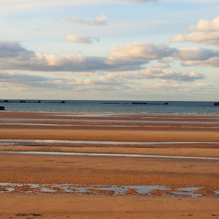 Saint-Côme-de-Fresné Gites "Bord De Mer" Pmr Ou "Arromanches" 2 Chambres En Front De Mer A Asnelles , 3Km D'Arromanches, 10Km De Bayeux מראה חיצוני תמונה